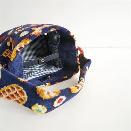 人気完売品 / 未使用 / FEILER / フィーカタイム ワンハンドルバッグ / FKT-246152 / 2603-1155
