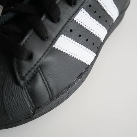 継続販売品 / adidas / Superstar 82 スニーカー / JI2026 / 2506-0172