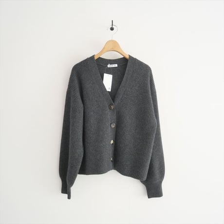 〇2022AW / DEUXIEME CLASSE / Cropped Vネック カーディガン / 22080500813030 / 2504-0439