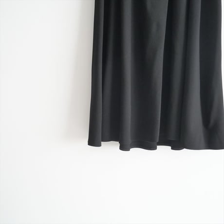 2023SS / COG THE BIG SMOKE / HALO SEMI-FLARE SKIRT / 2406-0204