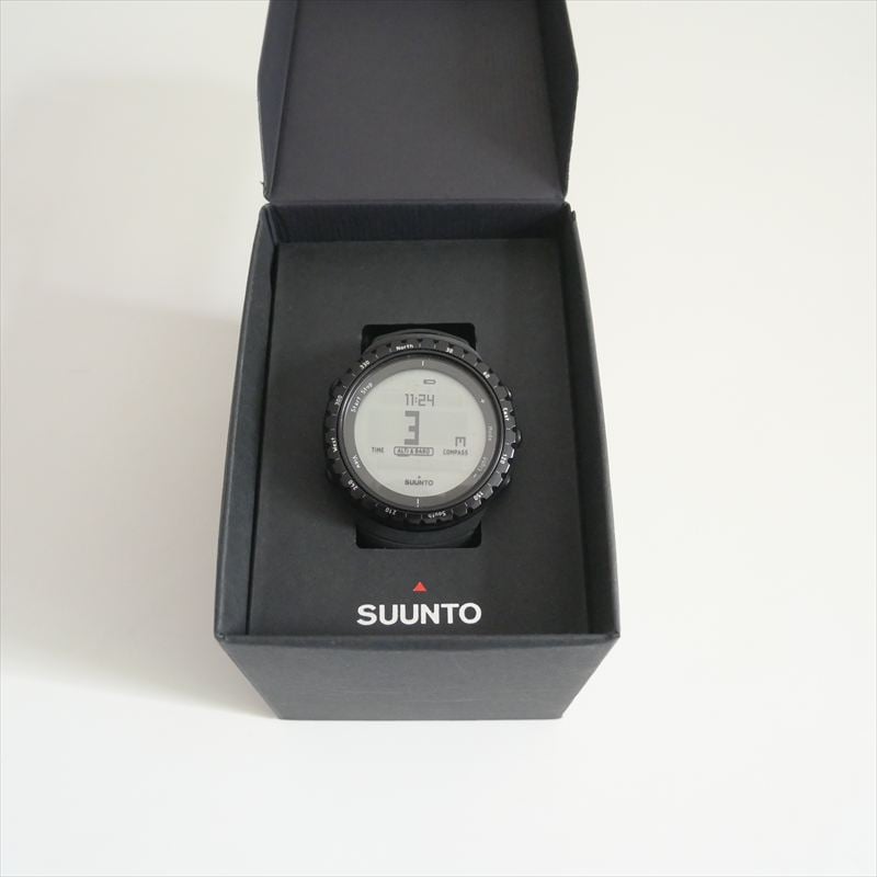 【新品未使用/箱】SUUNTO Core Regular Black s-l400.jpg