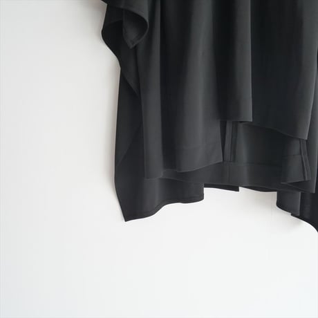 2024SS・人気完売品 / IORE / MELT TOPS / IOR24SS-CS-002 / 2410-1341