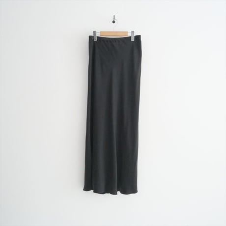 2025AW今季新作・人気完売品 / 未使用 / AP STUDIO / Cu/R maxi skirt / 2509-0428
