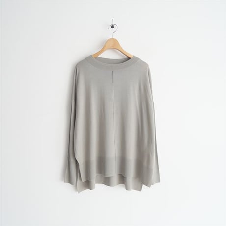 2023 / theory luxe / LAWRENCE ARLO ニット / 03-3301714 / 2501-0778