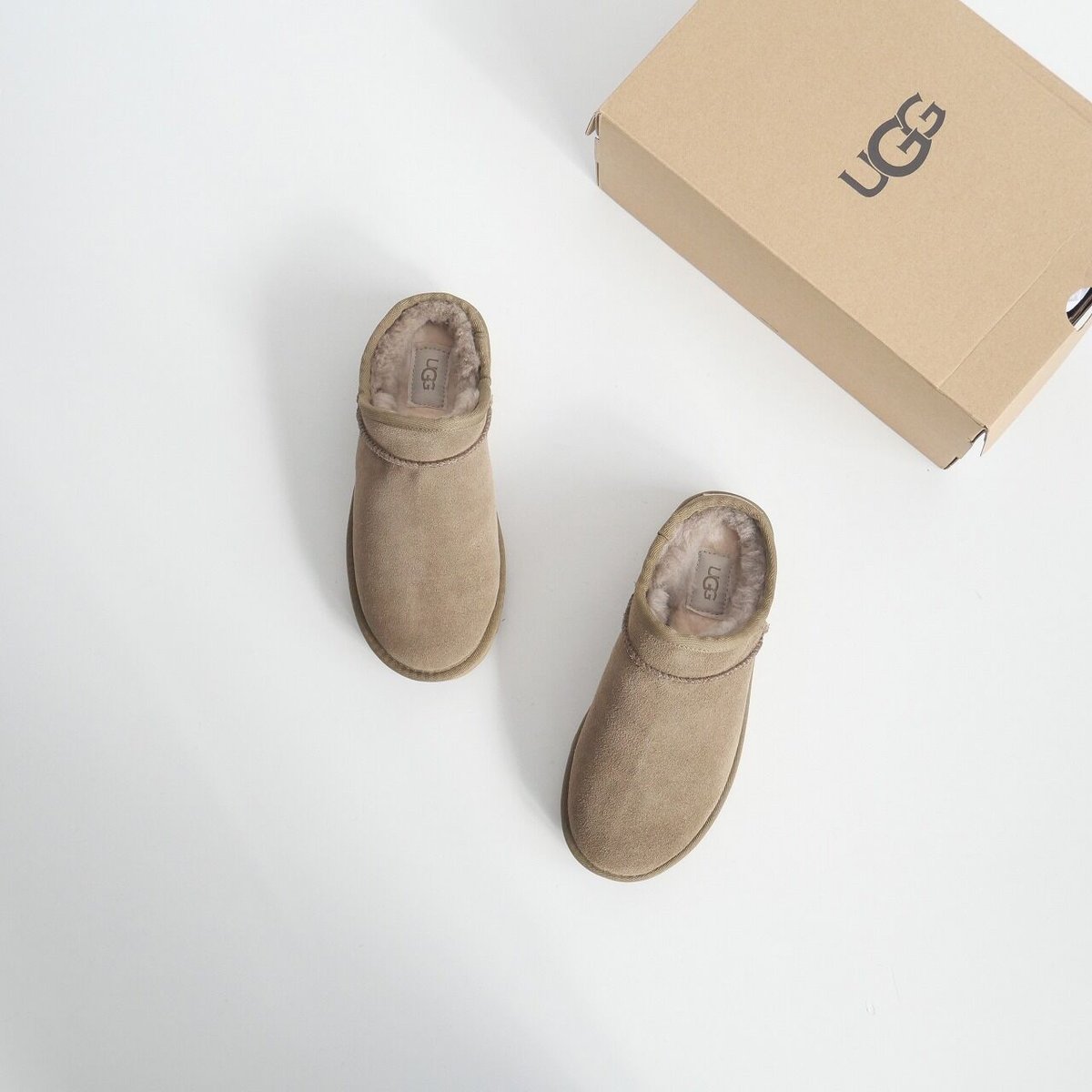 2021AW 未使用 / UGG / CLASSIC SLIPPER / FRAMeWORK別...