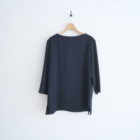 継続販売品 / 未使用 / saqui / ファリエロサルティ生地プルオーバーブラウス / 2507-1243