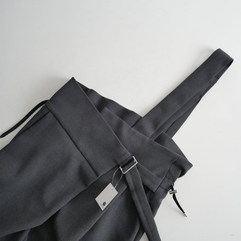 ENFOLD 黒 ONE-SHOULDER SARROUEL TROUSERS fit=scale-down,w=1200