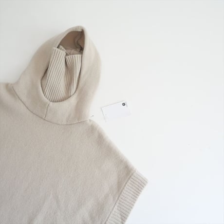 〇2022AW / 未使用 / RIM.ARK / Hood design knit vest / 460FAS70-0130 / 2502-0540