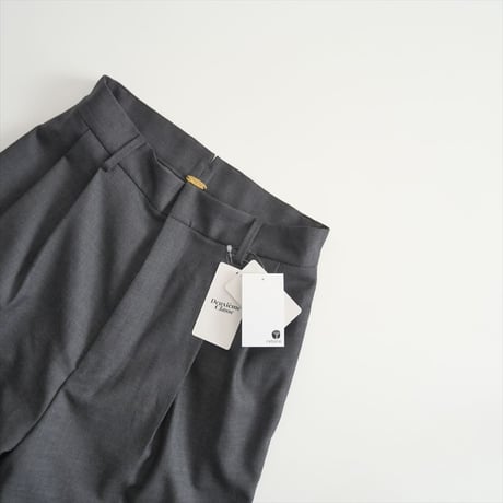 2022AW / 未使用 / DEUXIEME CLASSE / WOOL SERGE タックパンツ / 22030500407030 / 2506-0723