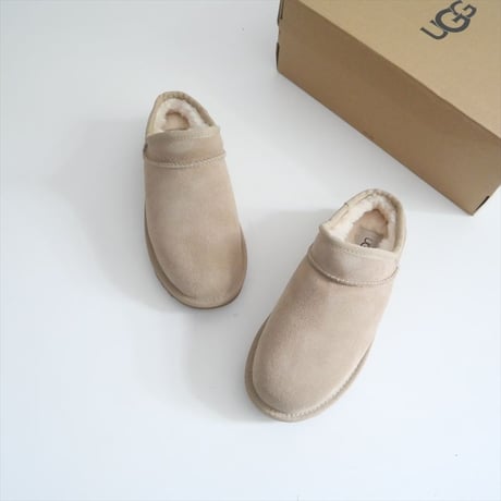 2025AW今季・人気完売サイズ / FRAMeWORK別注 / UGG / CLASSIC SLIPPER / 25093230002930 / 2510-0253