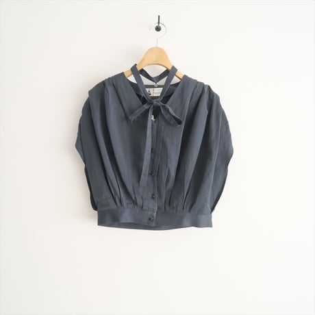 2023SS / 未使用 / leur logette / クチュールリネントップ / 03566 / 2406-0360
