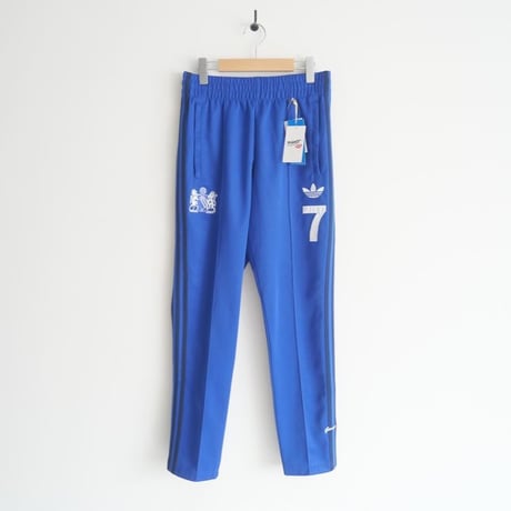 2025SS今季新作・人気完売品 / 未使用 / adidas / MANCHESTER UNITED FC TRACK パンツ / 25030521002610 / 2502-0809
