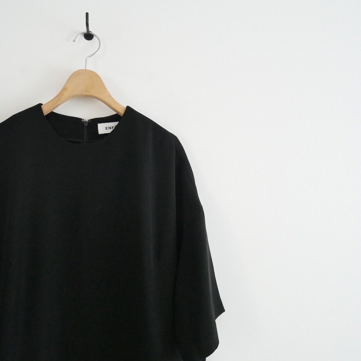 ENFOLD エンフォルドPEツイル プリーツプルオーバーブラック 38