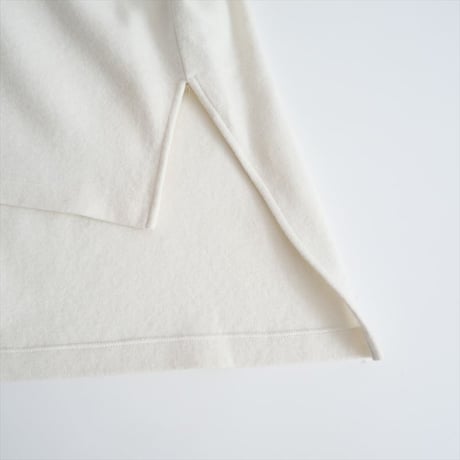 〇2024AW・人気完売品 / CHIEKO+ / relax wool top / CH24AW-TOP01 / 2502-0842