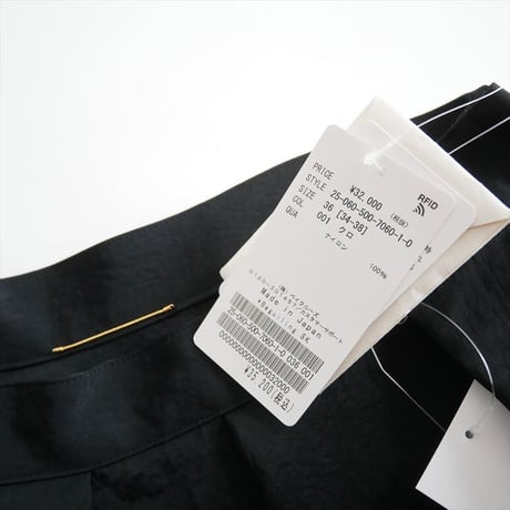 2025SS・人気完売品 / DEUXIEME CLASSE / Beguiling スカート / 25060500706010 / 2603-0757