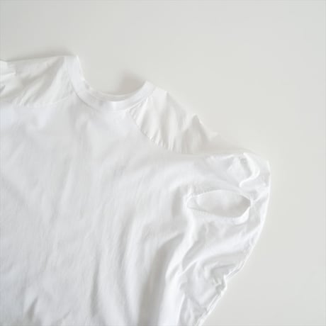 人気完売品 / nagonstans / round pullover / 470HA880-1650 / 2508-0587