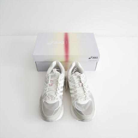 韓国のブランドUNAFFECTEDコラボ / asics GEL-KAYANO 20 1203A529 / 2605-0811