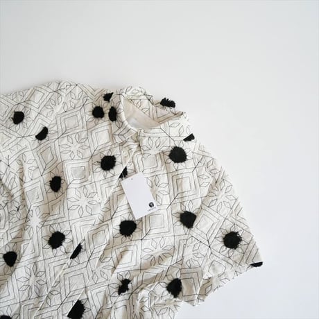 2025SS・人気完売品 / 未使用 / ASEEDONCLOUD / garden instrumentalist blouse / 251606 / 2508-2206