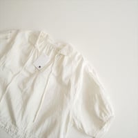 2025SS / BEAUTY&YOUTH / コットンリネン スキッパー ブラウス / 16211371828 / 2508-2275