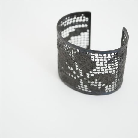 継続販売品 / 未使用 / MAISON RUBUS / recollection lace bangle (LL) / 2411-1287