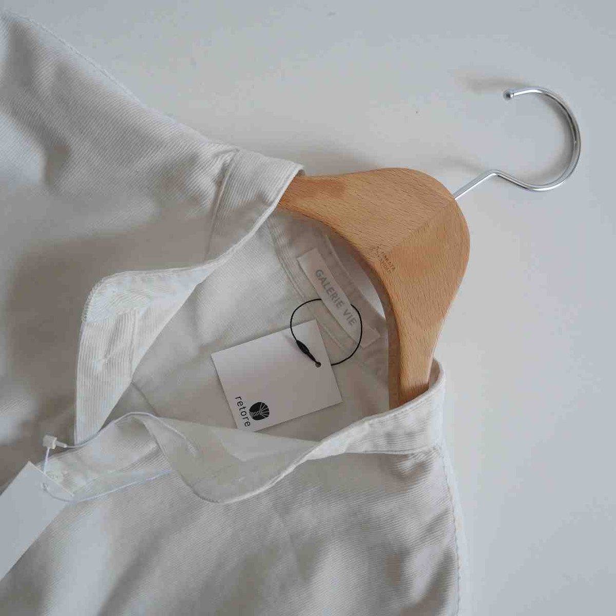 ▼4.9万✨23AW美品✨ギャルリーヴィー コットンコーデュロイシャツワンピース ▽4.9万✨23AW美品✨ギャルリーヴィー コットンコーデュロイシャツ