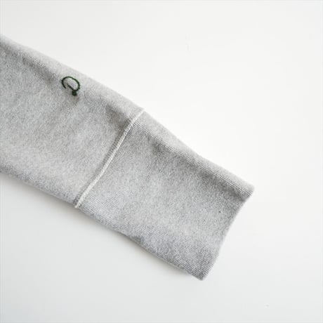 継続販売品・人気完売サイズ / 未使用 / DRESSTERIOR / デキシー吊裏毛パーカ / 085-11303 / 2512-0904
