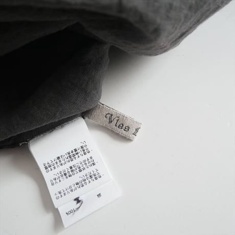 2023 / 未使用 / かぐれ同型お取扱い / Vlas Blomme / Soft Linen ワンピース / 13221083 / 2405-1256