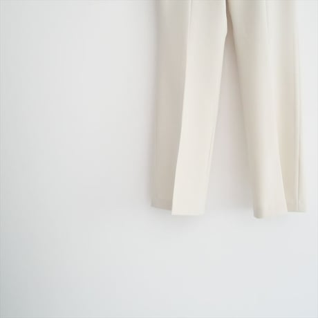 継続販売品 / Whim Gazette / フロントスリットパンツ / WGZ1022102A0009 / 2508-0009