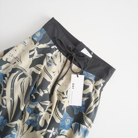 2022SS / 未使用 / upper hights / BEACH GIRL SKIRT / 446A32502 / 2411-1404
