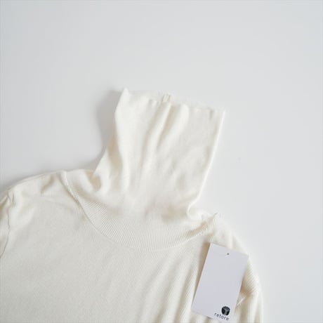 2023AW / 未使用 / GALERIE VIE / コットンカシミヤジャージー タートルネックプルオーバー / 23033403101 / 2504-0684