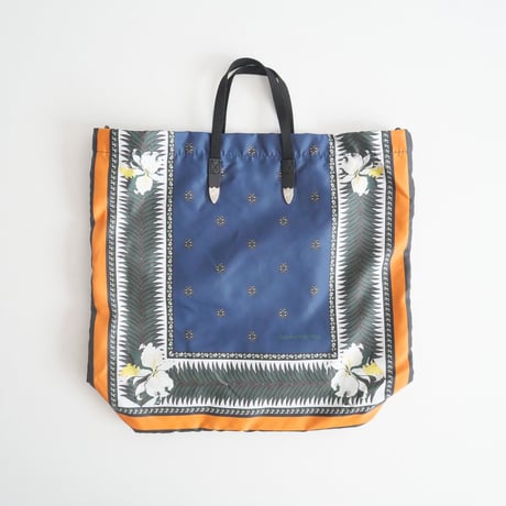 2023 / TOGA ARCHIVES / PRINT TOTE BAG 13/Navy / TZ31-AG935 / 2312-0821
