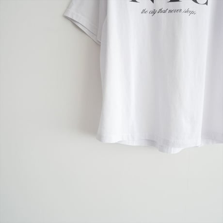 未使用 / DEUXIEME CLASSE購入品 / ARAMINTA JAMES / CITY NEVER Tシャツ / 24070510001130 / 2511-0297