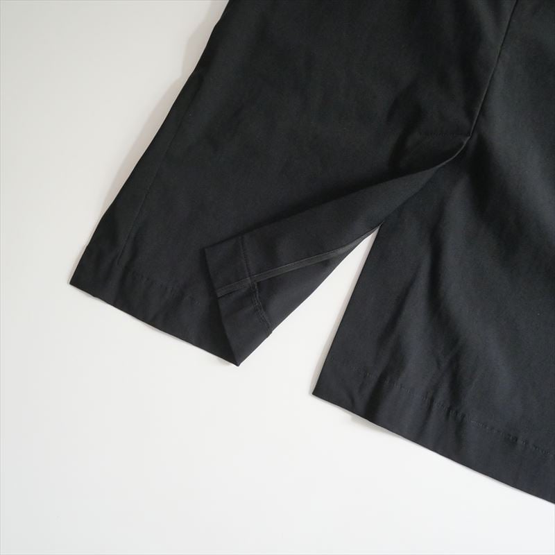 SHE Tokyo Erin Black 半袖ブラウス 1 SHE Tokyo Erin Black 半袖ブラウス 1（She Tokyo Paula