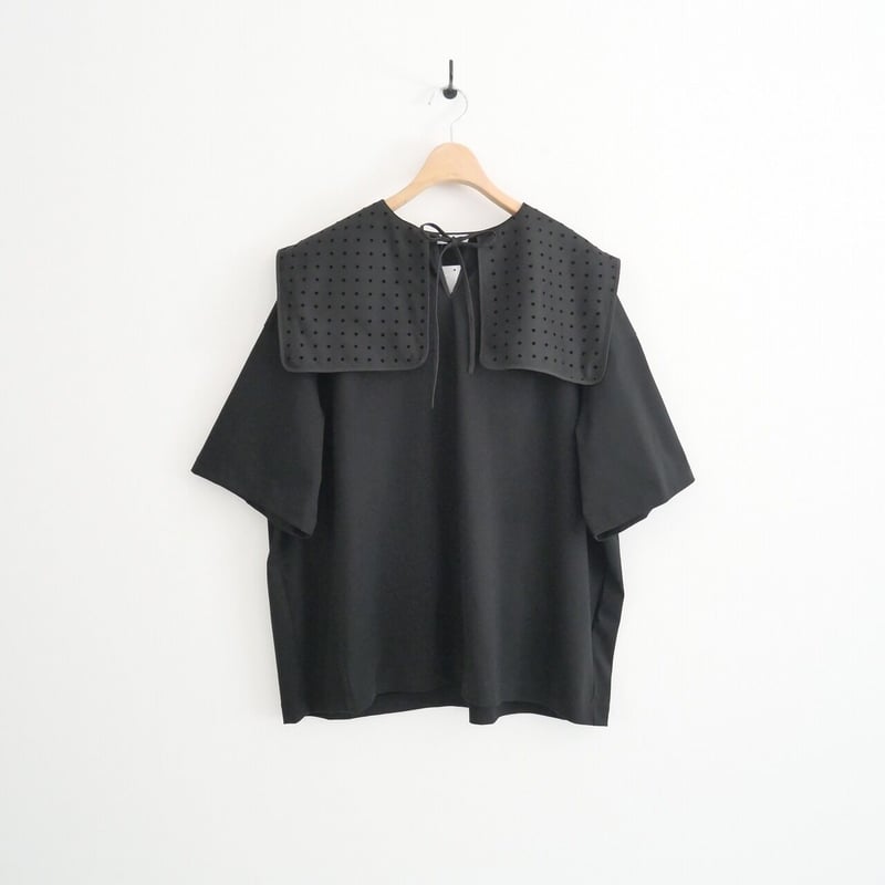 最安値★yori フロッキードットカラーtee ブラック yori フロッキードットカラーtee ブラック 2022