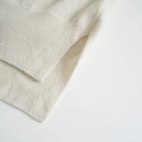 〇2024AW / evam eva / cashmere cardigan / E243K128 / 2508-2089