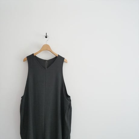 2024AW・人気完売品 / journal standard luxe / TWツイル Vネックサロペット / 24030440209030 / 2503-1026