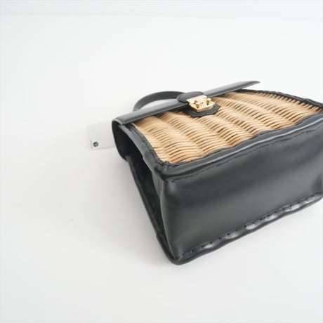 継続販売品 / ebagos / カーフ・ハンドバッグ M / 13621 / 2410-1426