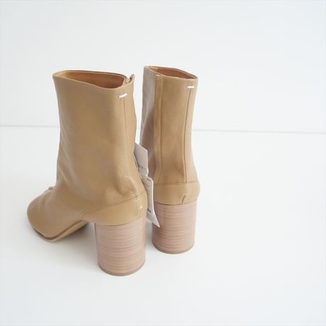 継続販売品 / 未使用 / Maison Margiela / 「タビ」ブーツ 8cm / S58WU0260P3753 / 2405-1186