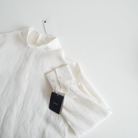 継続販売品 / 未使用 / LOISIR / グランジリネンハイネックブラウス / B0144LFB669 / 2509-0745