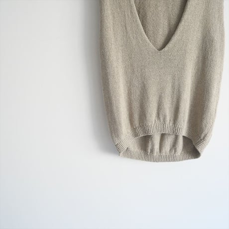 2024SS・人気完売品 / DEUXIEME CLASSE / Lily Linen Vネック ベスト / 24080500419010 / 2412-0269