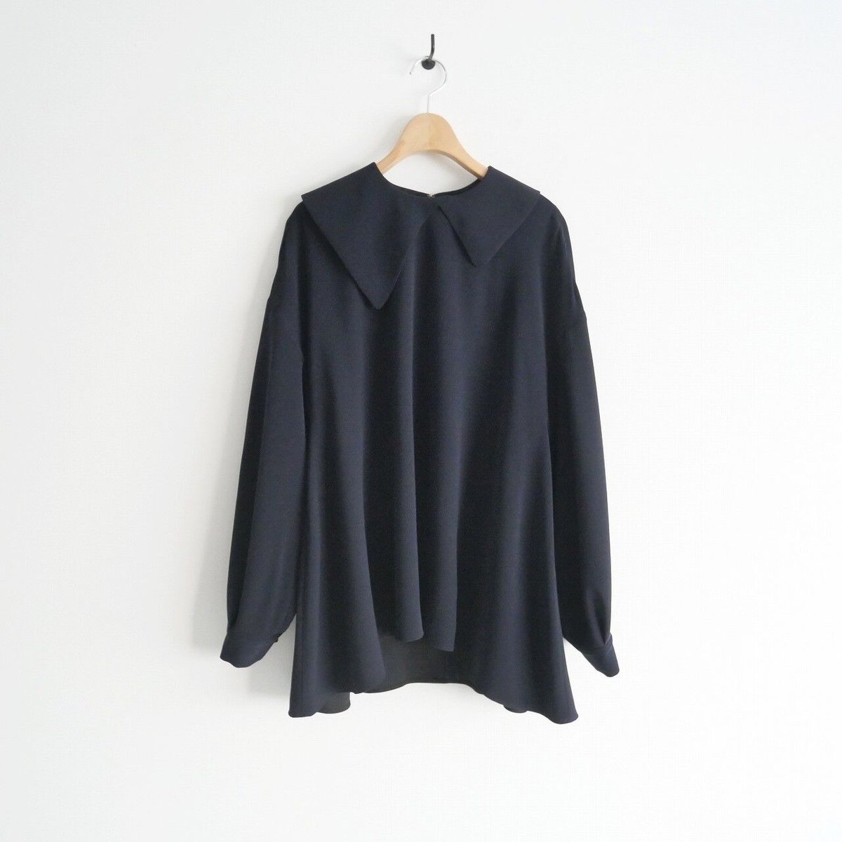 ENFOLD ダブルクロス ギャザーヘムBIG PULLOVER（ENFÖLD OFFICIAL WEB  