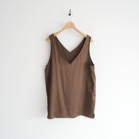 継続販売品 / unefig. / Triangle Tank / 2602-0519
