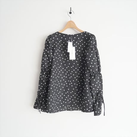 2022 / 未使用 / BLUELEA / Braid blouse / 222048-4 / 2412-0852