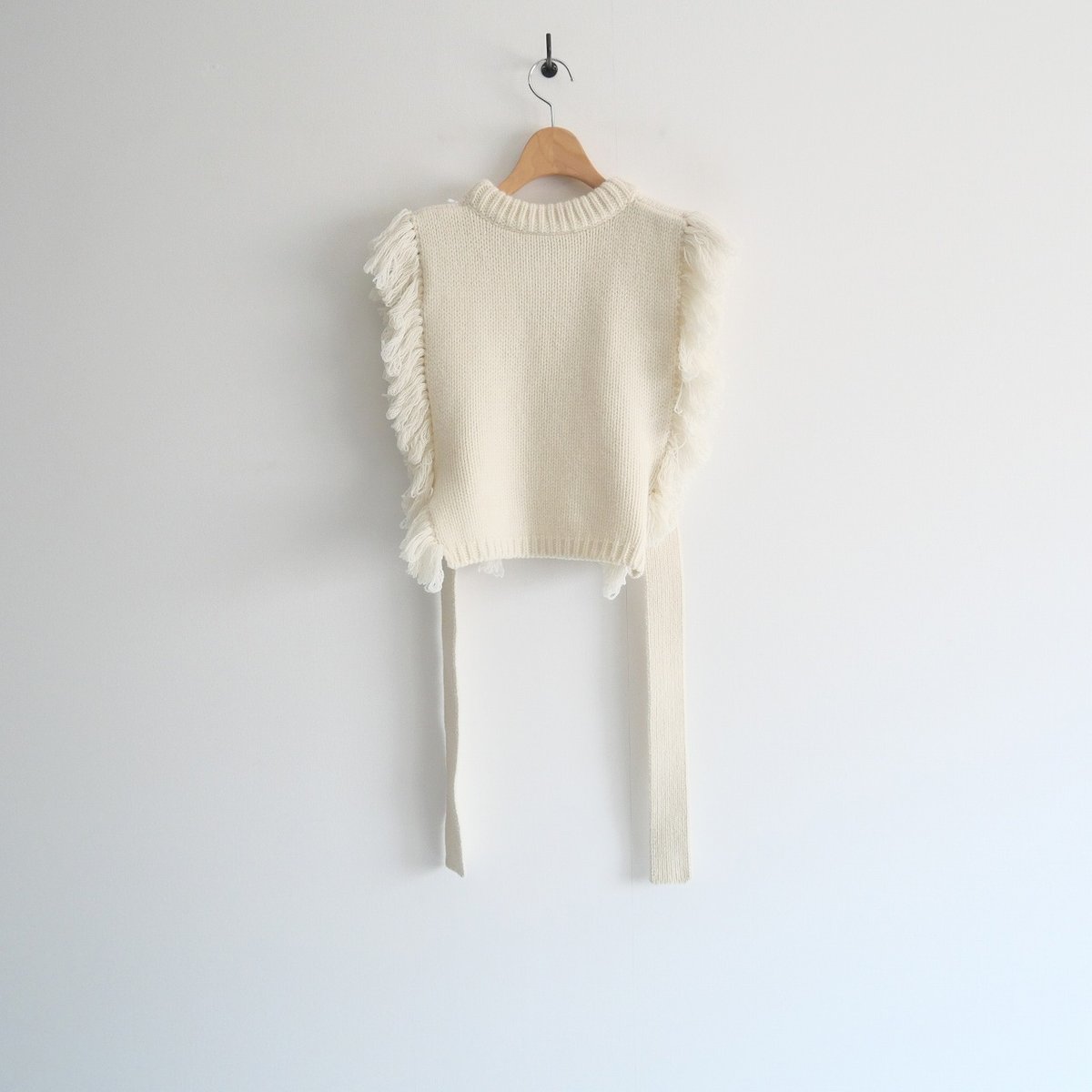 トップス HYKE / FRINGE SWEATER VEST / 232-11332 2023AW / HYKE / FRINGE SWEATER VEST / 232-11332