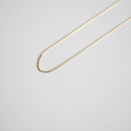 2023 / GIGI / Gold line necklace 50cm / 2410-0081
