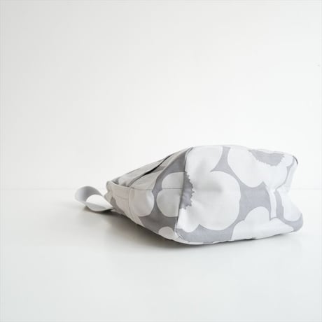 未使用 / marimekko / ENNI PIENI UNIKKO 2 バックパック / 52204-6-49050 / 2512-0838
