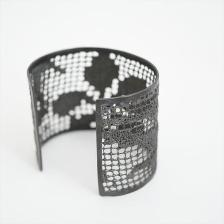 継続販売品 / 未使用 / MAISON RUBUS / recollection lace bangle (LL) / 2411-1287