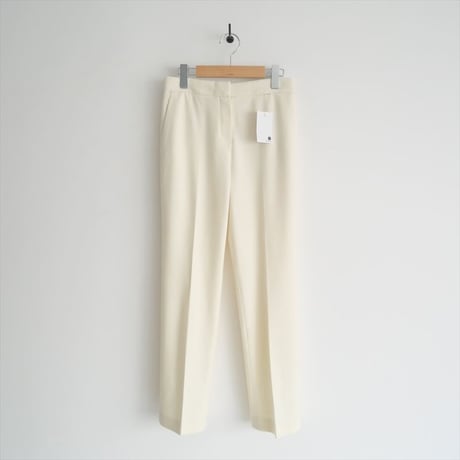2023AW / 未使用 / Theory / Fine Smooth JSY Slim ST Pant GB / 01-3106006 / 2409-0383