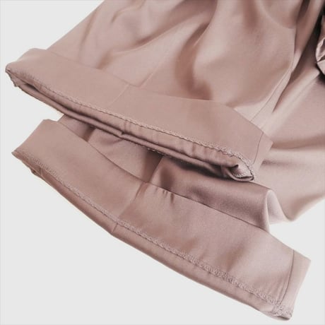 2025SS・人気完売品 / 未使用 / DEUXIEME CLASSE / SILK SATIN イージーパンツ / 25030500425110 / 2510-0156