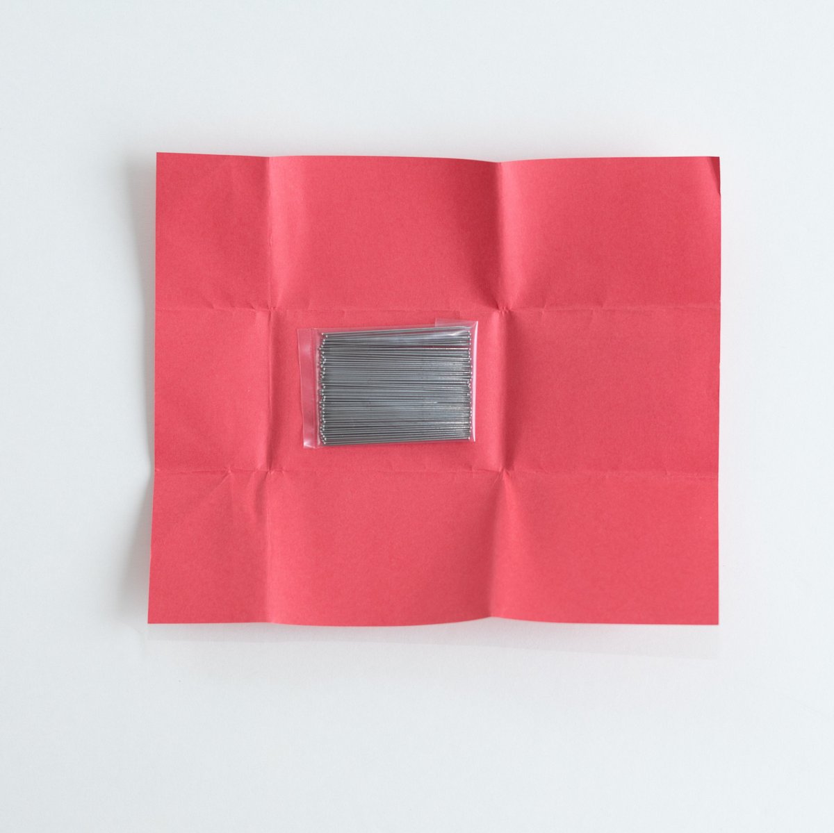 かが【標本】 まとめて 有頭志賀昆虫針4号（100本入り） | 昆虫標本道具店 byカモシカ商店